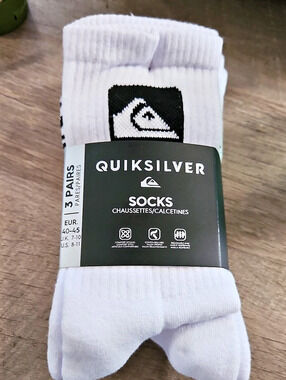 Quiksilver 3 Crew Pack White & Black Crew Socks NWT